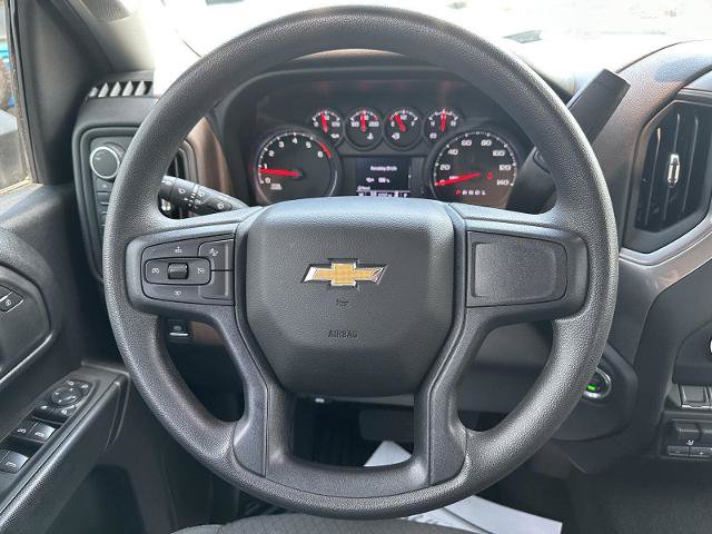 Used 2025 Chevrolet Silverado 2500 Custom w/ Custom Value Package AWD/4WD image 24