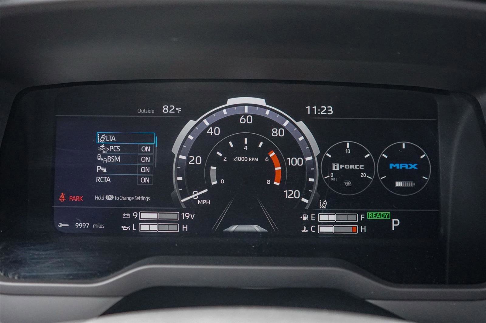 Used 2024 Toyota Tundra Limited image 19