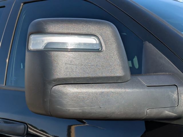 Used 2024 RAM 3500 Tradesman w/ Chrome Appearance Group AWD/4WD image 12