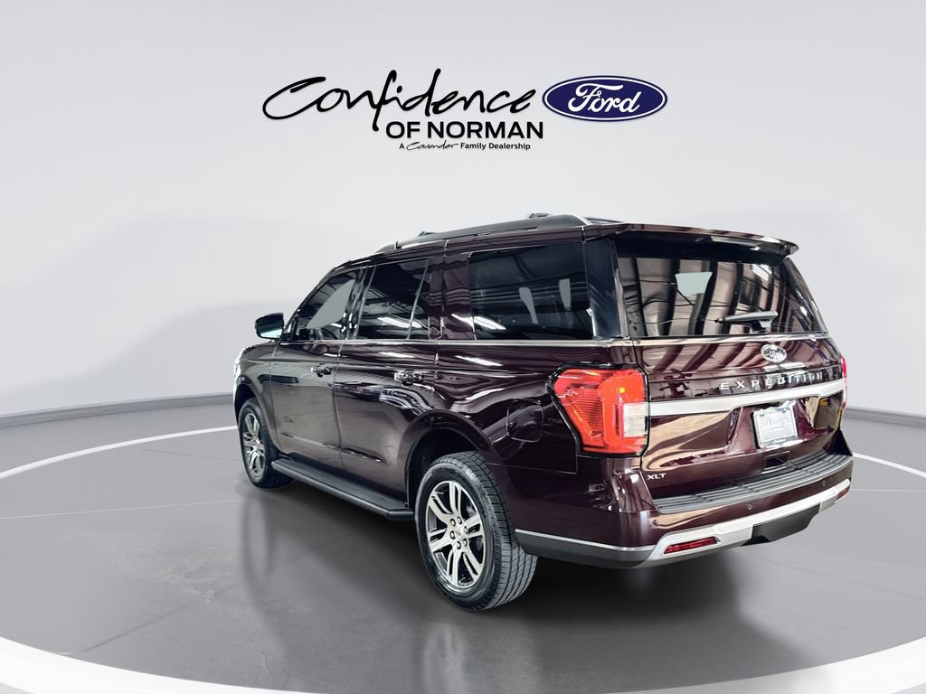 Certified 2024 Ford Expedition XLT RWD image 6