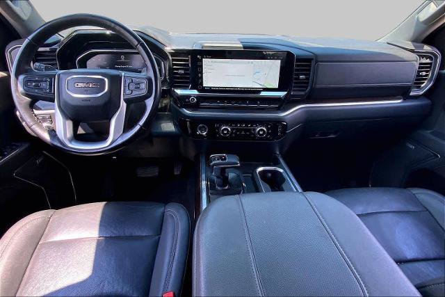 Used 2023 GMC Sierra 1500 SLT w/ SLT Premium Package AWD/4WD image 15