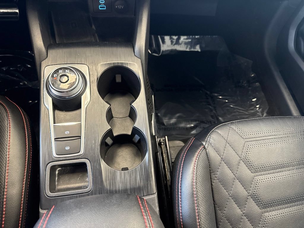 Certified 2023 Ford Escape ST-Line Elite w/ Premium Technology Package AWD/4WD image 24