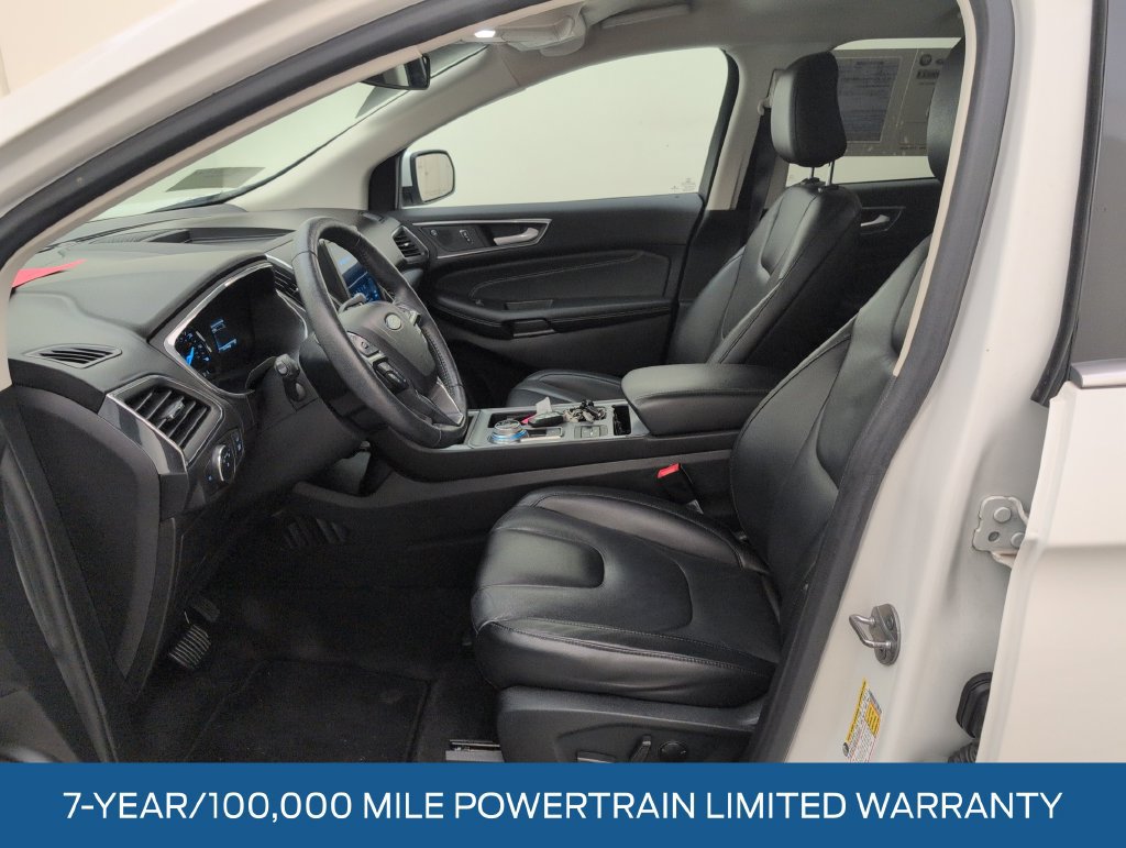 Certified 2021 Ford Edge Titanium FWD image 4