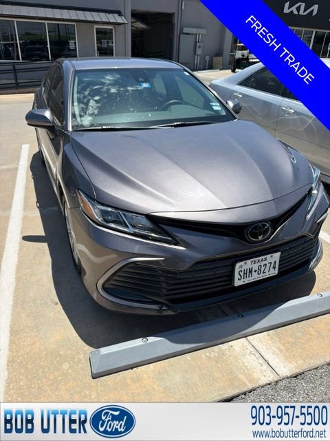 Used 2023 Toyota Camry LE FWD image 1