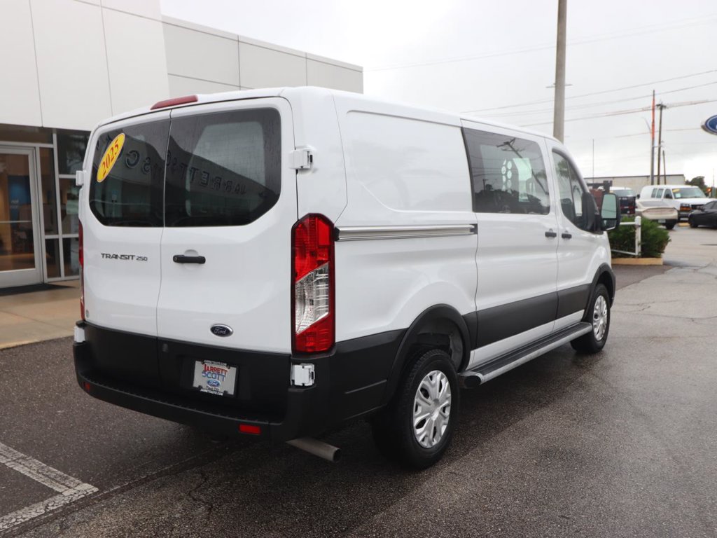 Certified 2025 Ford Transit 250 Low Roof w/ Exterior Upgrade Package RWD image 15