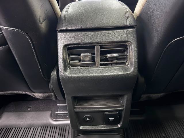 Certified 2024 Ford Edge SEL w/ Convenience Package AWD/4WD image 28