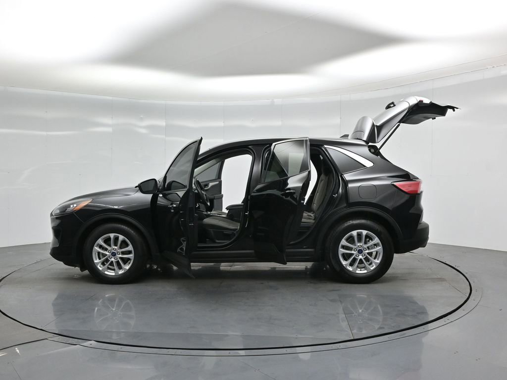 Certified 2022 Ford Escape SE image 53