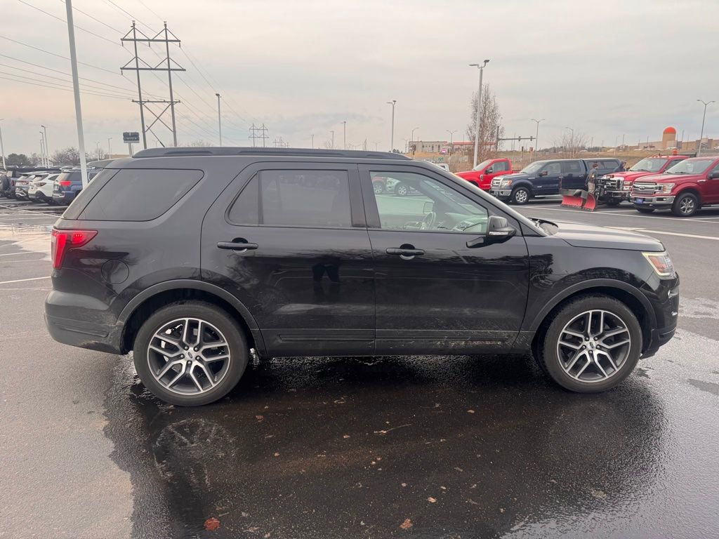 Certified 2018 Ford Explorer Sport w/ Equipment Group 401A image 8