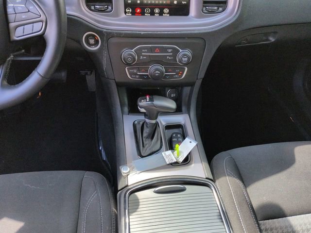 Used 2023 Dodge Charger SXT w/ Blacktop Package image 18