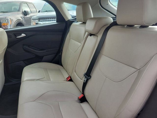Certified 2018 Ford Focus Titanium image 16