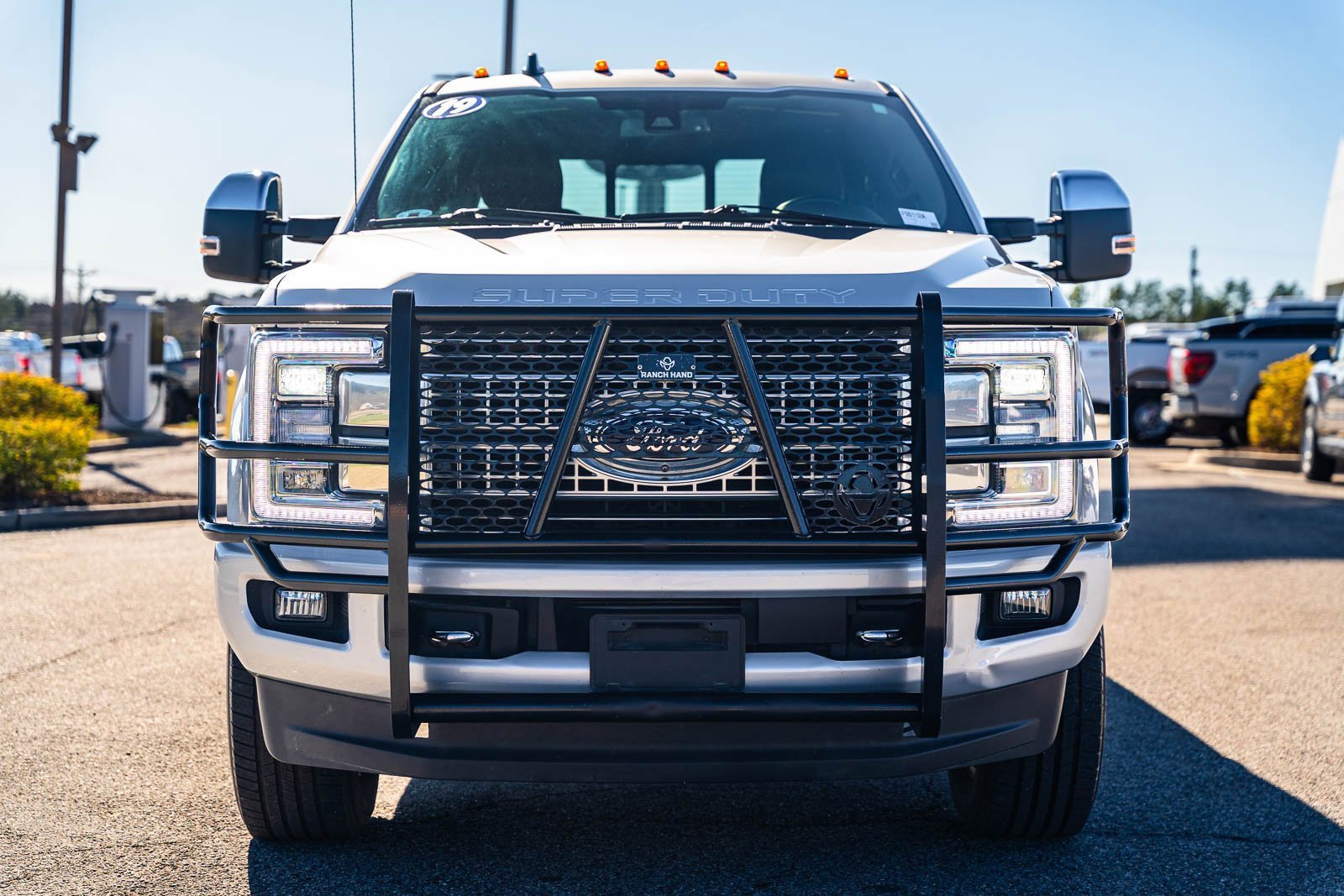 Certified 2019 Ford F250 Platinum w/ Platinum Ultimate Package image 9