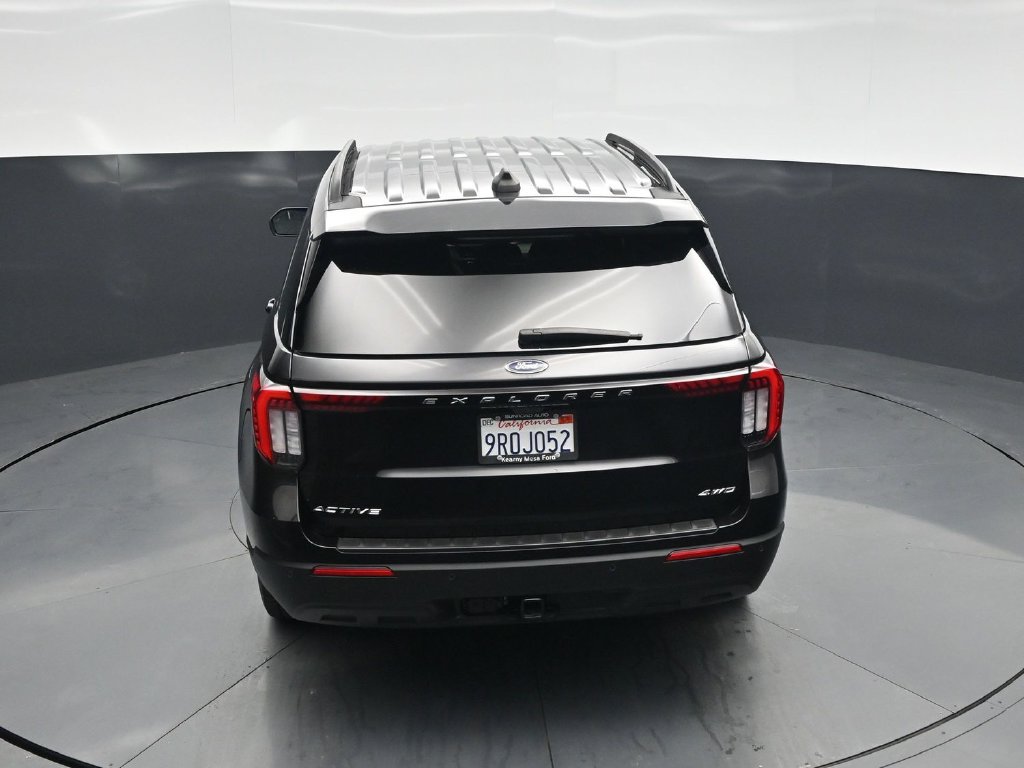 Certified 2025 Ford Explorer Active AWD/4WD image 44