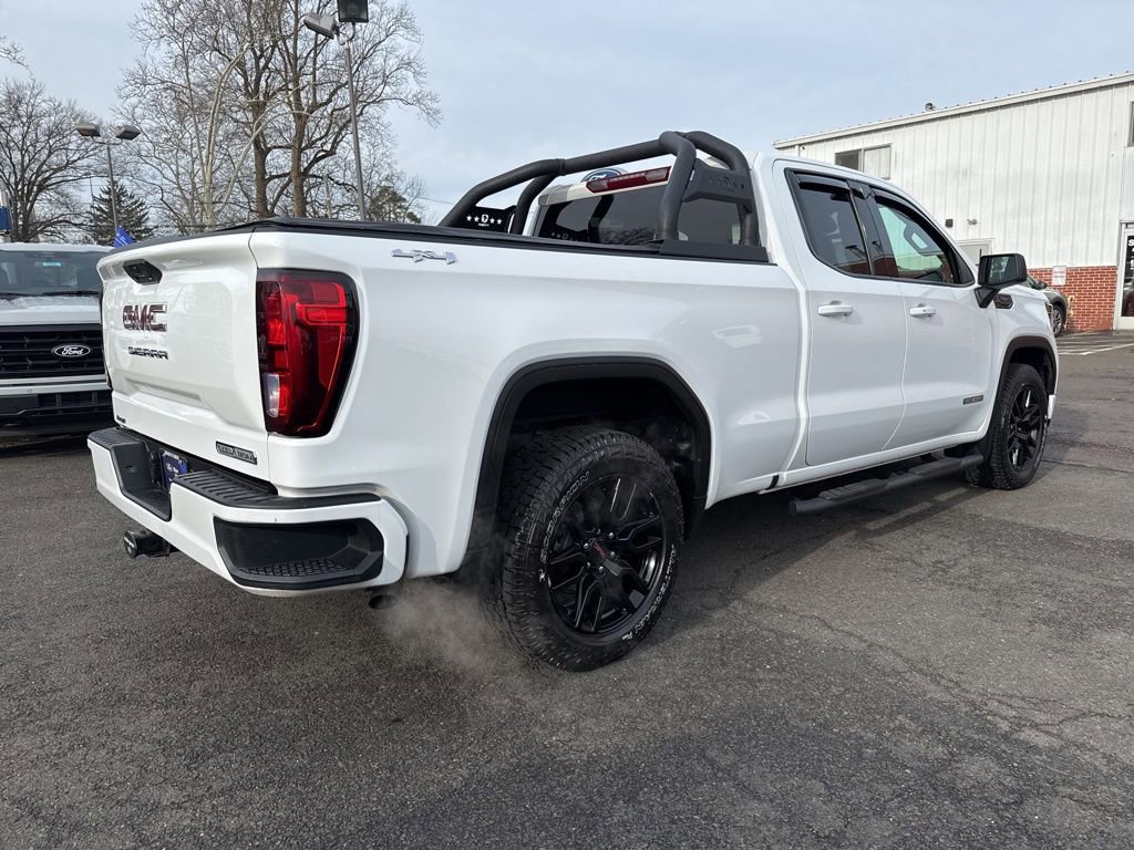 Used 2023 GMC Sierra 1500 Elevation image 3