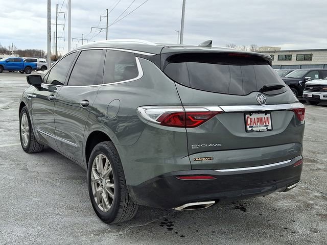 Used 2022 Buick Enclave Essence w/ Experience Buick Package image 2