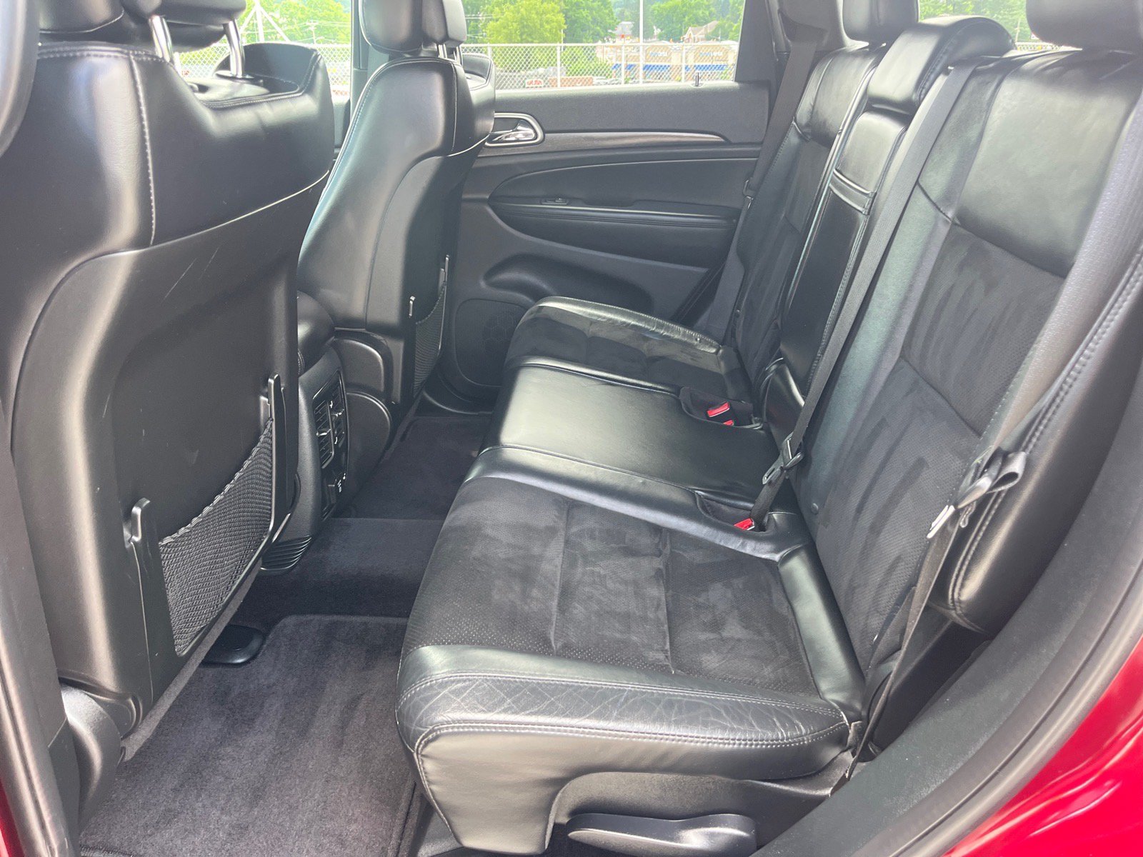 Used 2018 Jeep Grand Cherokee Altitude AWD/4WD image 19