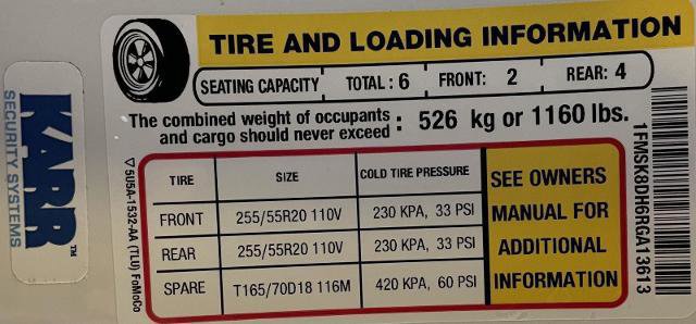 Certified 2024 Ford Explorer XLT w/ Equipment Group 202A image 33