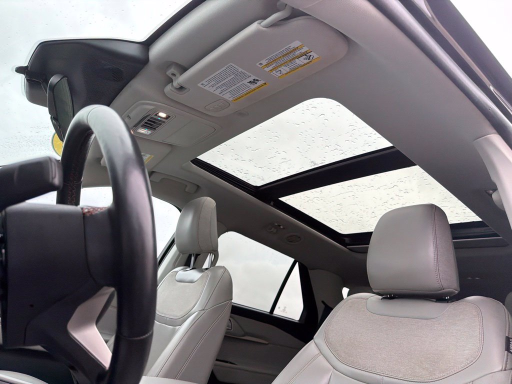 Certified 2025 Ford Explorer Active w/ Active Comfort Package AWD/4WD image 14