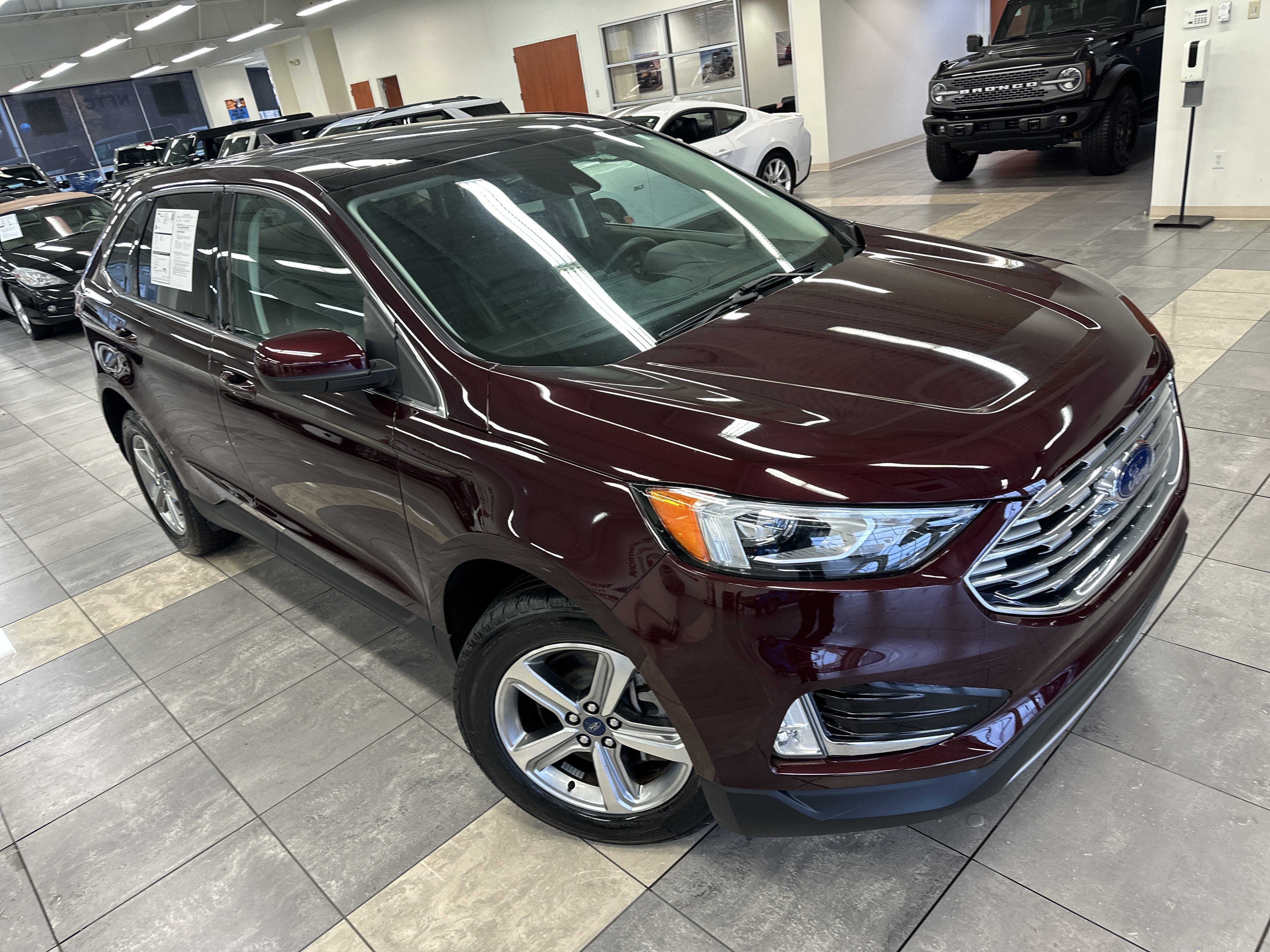 Certified 2022 Ford Edge SEL w/ Convenience Package image 8