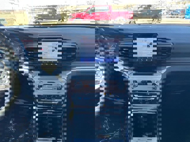 Certified 2021 Ford Explorer XLT image 12