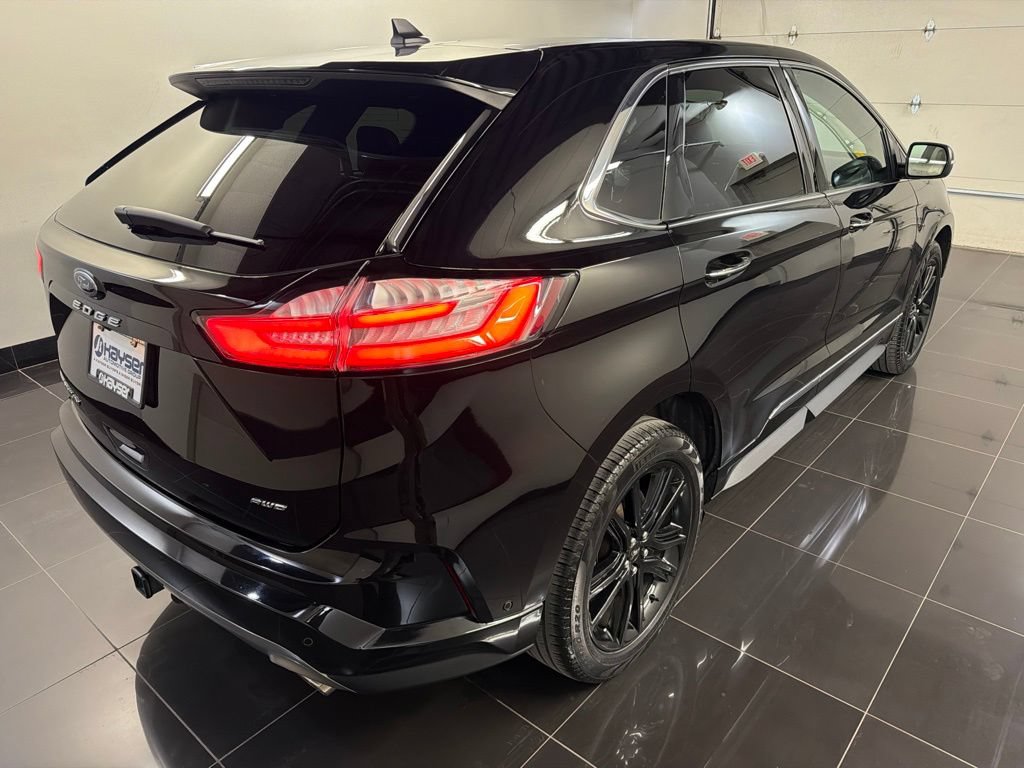 Certified 2024 Ford Edge Titanium w/ Titanium Elite Package AWD/4WD image 6