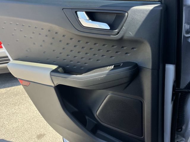 Certified 2020 Ford Escape SEL FWD image 27