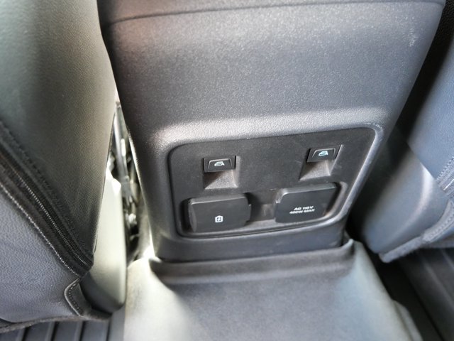 Certified 2023 Ford Bronco Outer Banks w/ Sasquatch Package AWD/4WD image 17