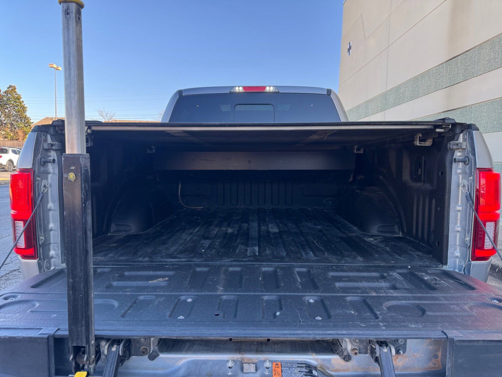 Certified 2020 Ford F150 Platinum w/ Equipment Group 701A Luxury image 18