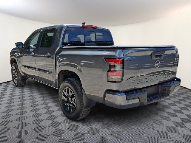 Used 2022 Nissan Frontier SV AWD/4WD image 4
