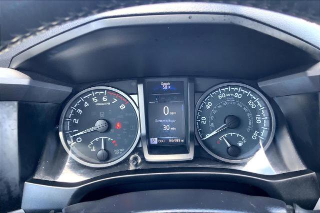 Used 2022 Toyota Tacoma TRD Off-Road AWD/4WD image 26