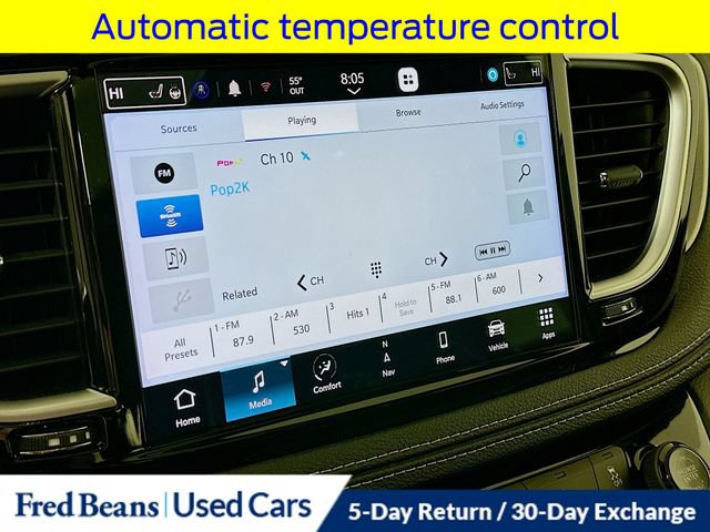 Used 2023 Chrysler Pacifica Limited w/ S Appearance Package FWD image 19