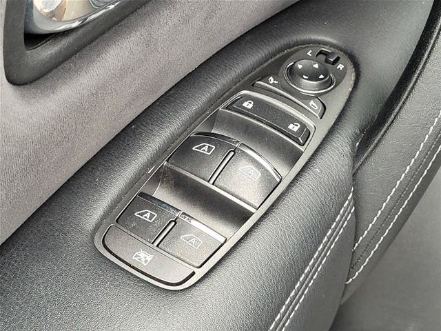 Used 2019 Nissan Armada SV w/ Driver Package AWD/4WD image 17