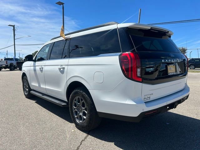 Certified 2025 Ford Expedition Max Active image 3