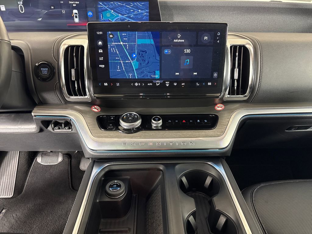 Certified 2025 Ford Expedition Platinum AWD/4WD image 32