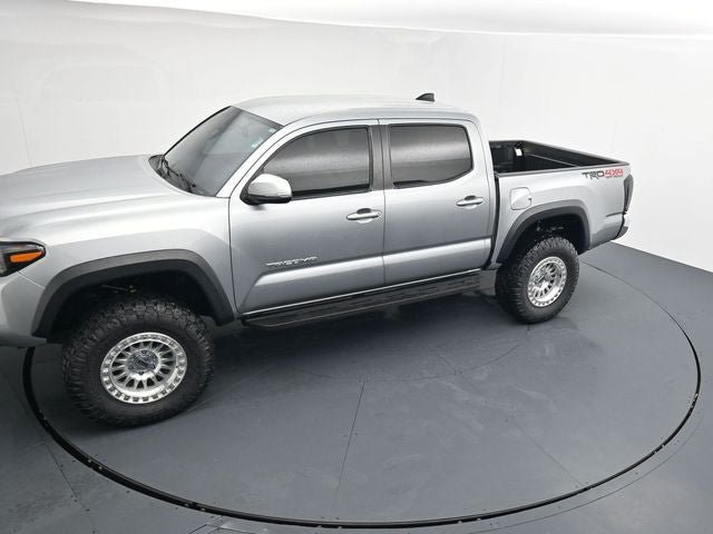 Used 2023 Toyota Tacoma TRD Off-Road AWD/4WD image 39