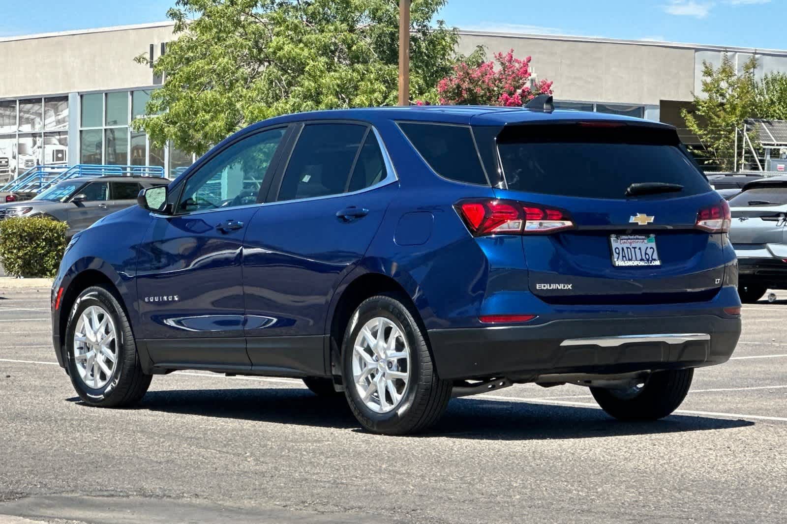 Used 2022 Chevrolet Equinox LT FWD image 6