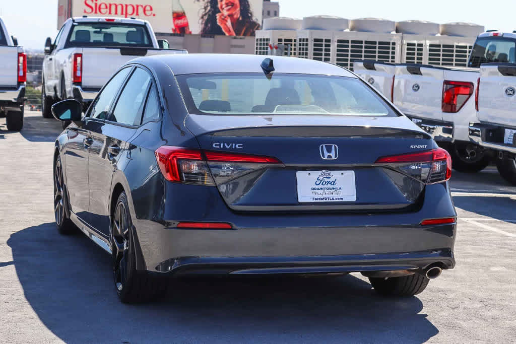 Used 2023 Honda Civic Sport image 6