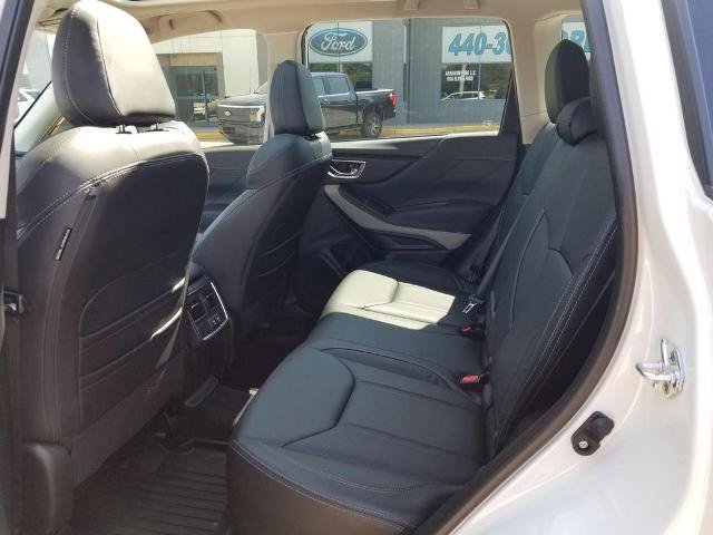 Used 2023 Subaru Forester Limited AWD/4WD image 16