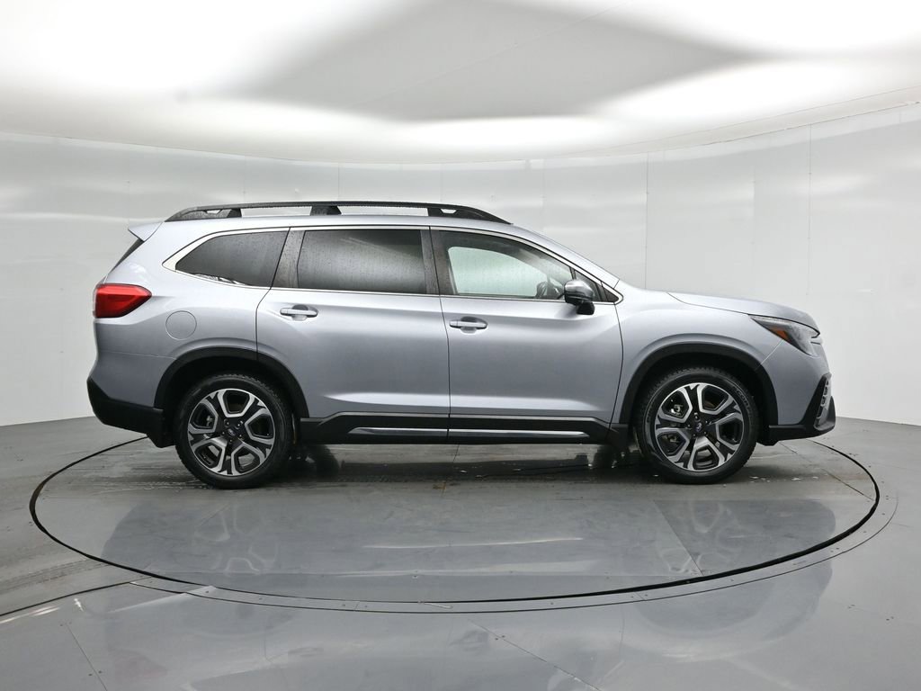 Used 2023 Subaru Ascent Limited w/ Technology Package AWD/4WD image 27