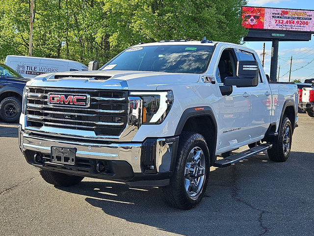 Used 2025 GMC Sierra 2500 SLE w/ SLE Value Package; AWD/4WD image 4