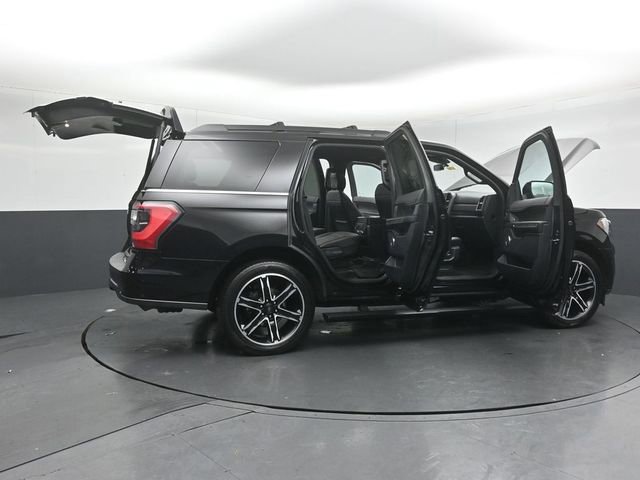Certified 2020 Ford Expedition Limited w/ Equipment Group 303A image 63