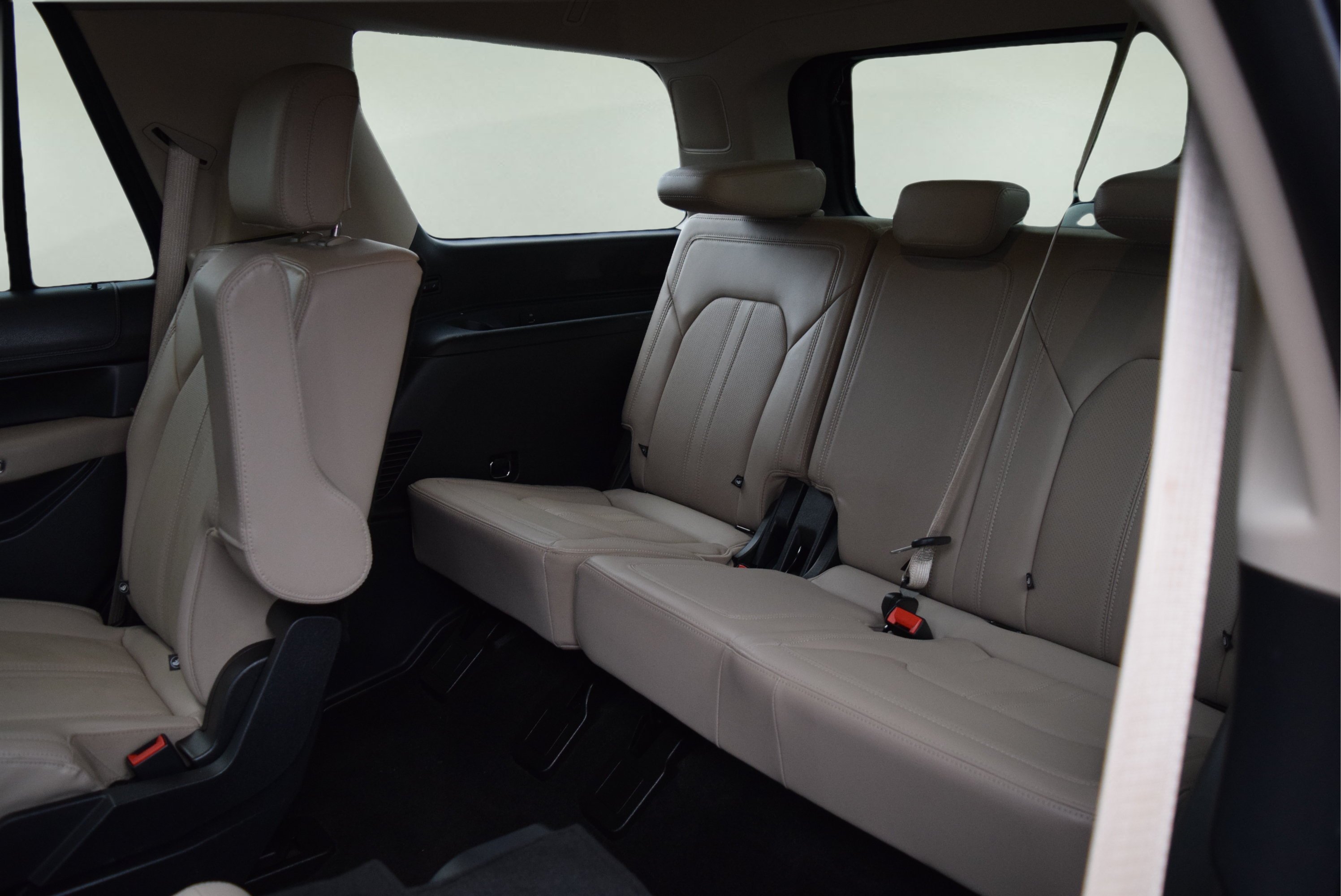 Certified 2022 Ford Expedition Limited AWD/4WD image 10