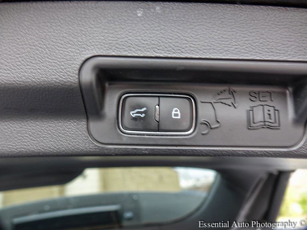 Certified 2022 Ford Explorer 4WD image 23