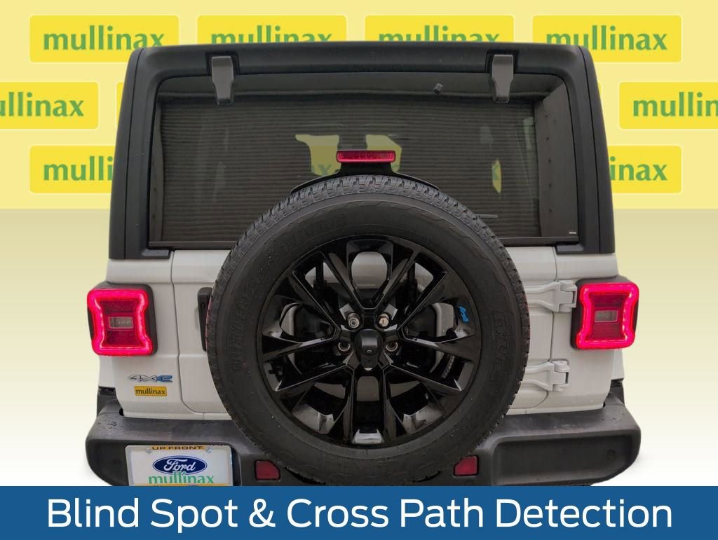 Used 2022 Jeep Wrangler Unlimited Sahara w/ Safety Group image 34