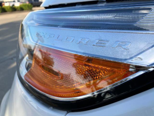 Certified 2023 Ford Explorer Platinum w/ Premium Technology Package AWD/4WD image 27