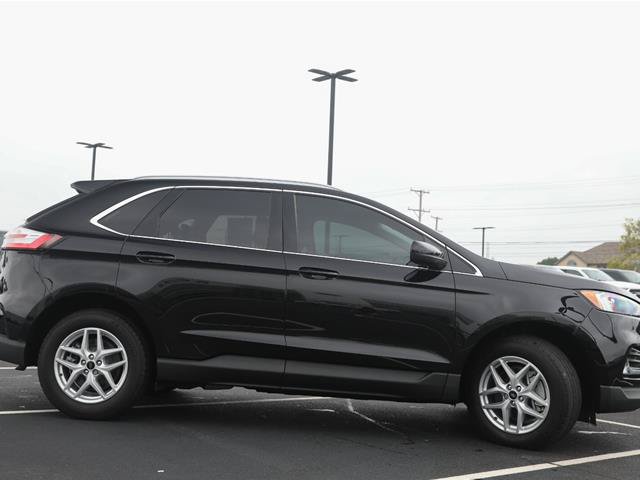 Certified 2024 Ford Edge SEL w/ Convenience Package AWD/4WD image 6