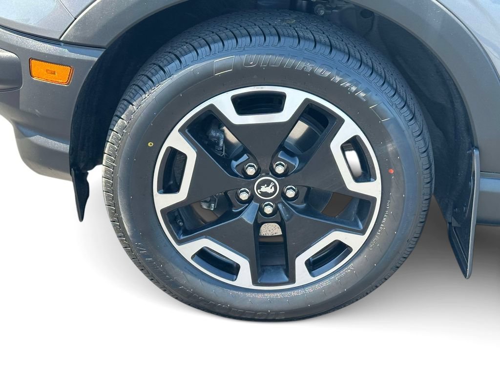 Certified 2021 Ford Bronco Sport Outer Banks AWD/4WD image 8