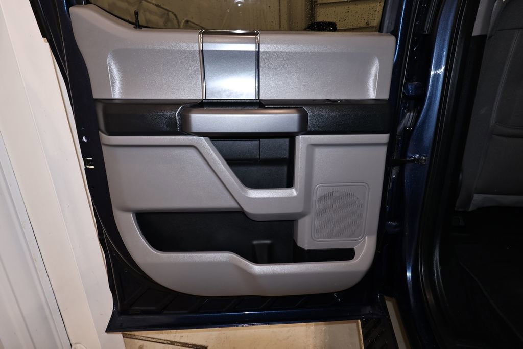 Certified 2019 Ford F150 XLT w/ Equipment Group 302A Luxury image 18