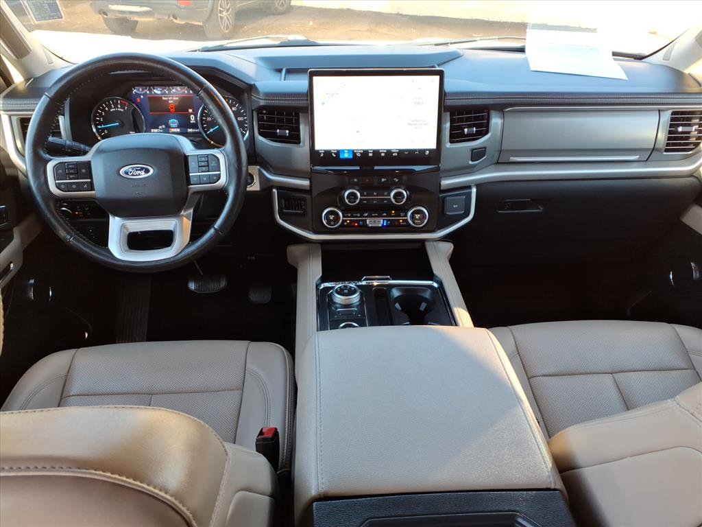 Certified 2024 Ford Expedition Max XLT image 19