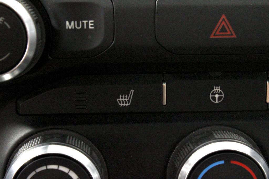 Used 2019 RAM 1500 Rebel w/ Rebel Level 1 Equipment Group AWD/4WD image 5