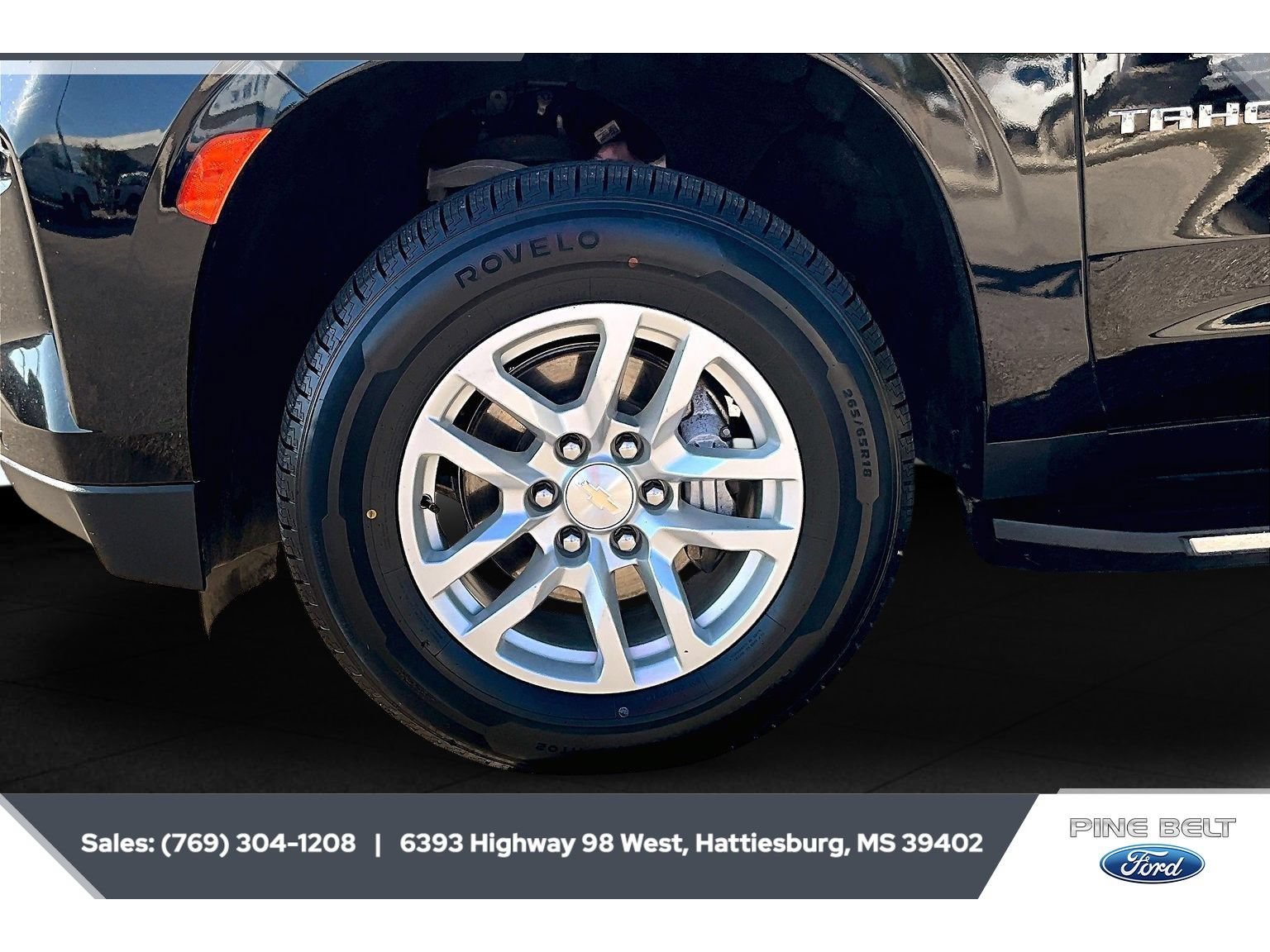Used 2024 Chevrolet Tahoe LT RWD image 7